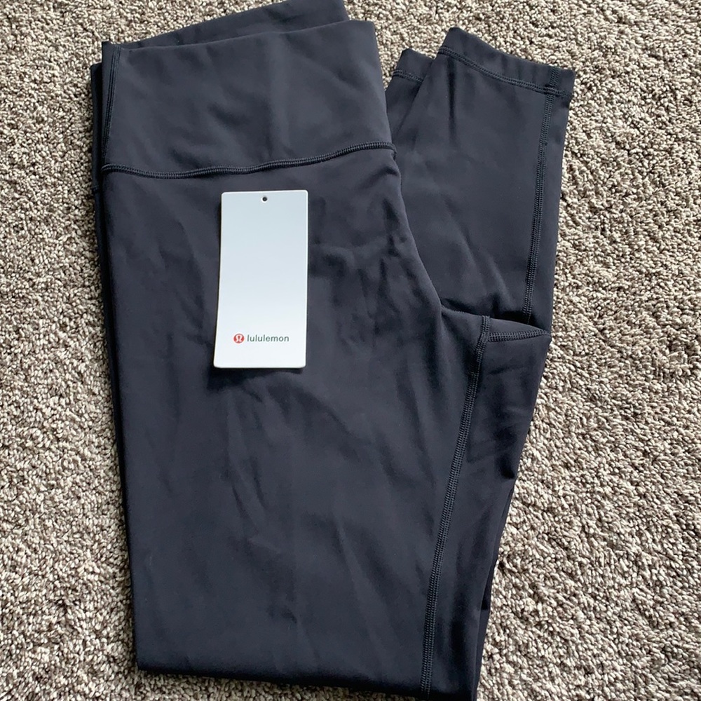 Wunder Under High Rise Tight 28’ Size 14